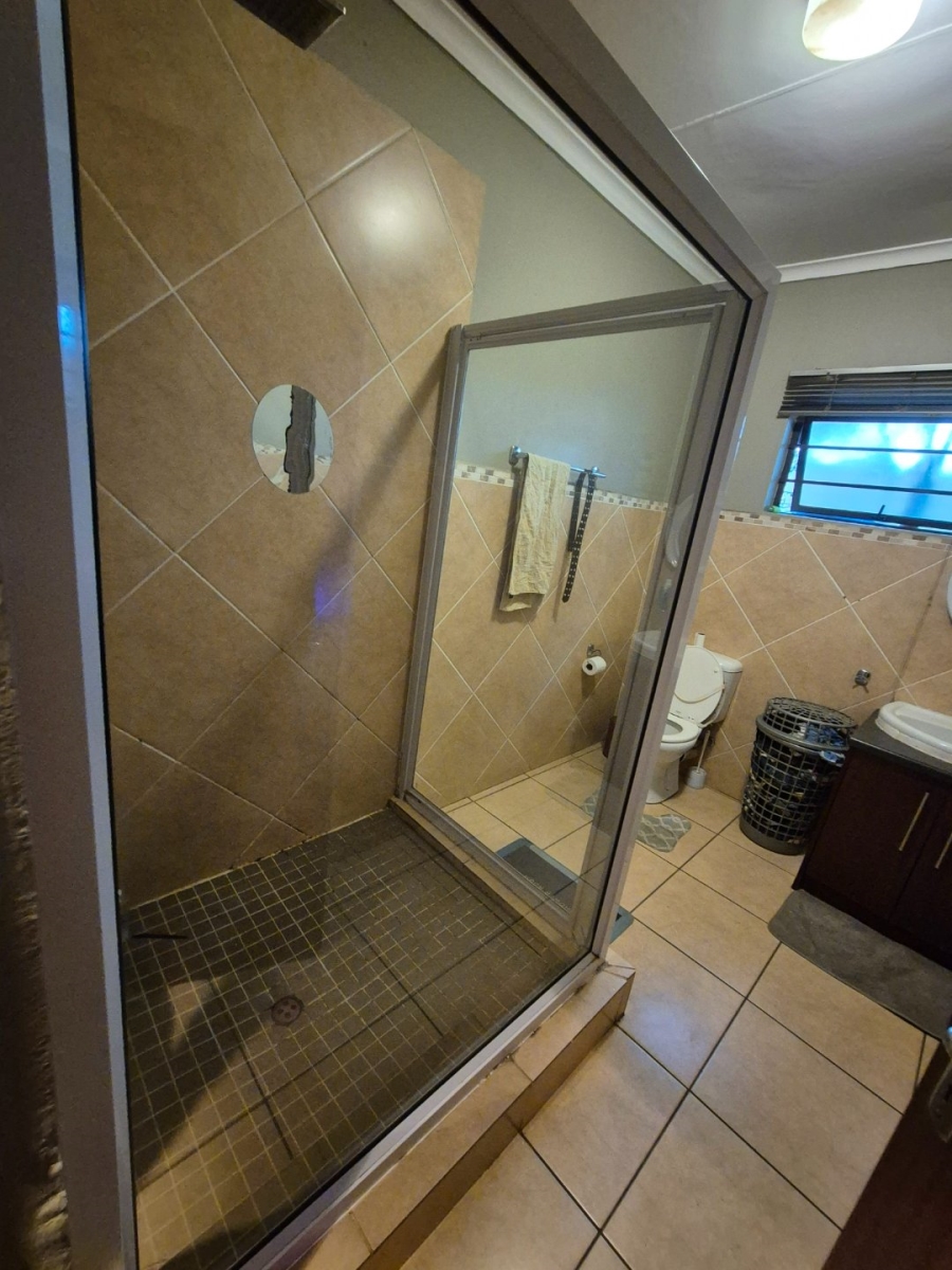 To Let 3 Bedroom Property for Rent in Universitas Ridge Free State